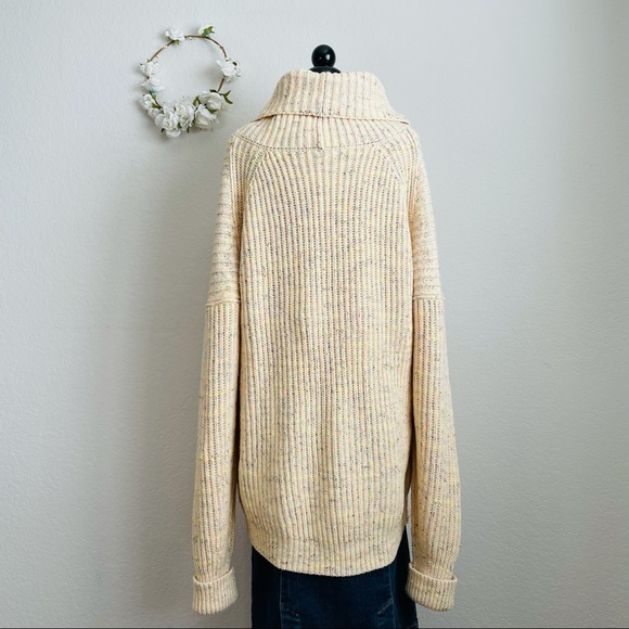 Free People Oversized Pullover Sweater - Picture 9 of 14
